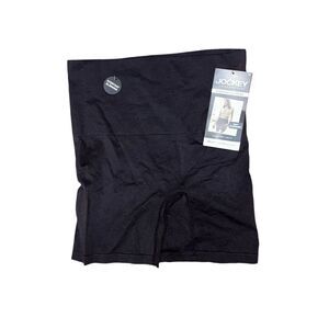 NEW WITH TAGS Women's Everyday Slimming Seamfree Short -Jockey Generation size s